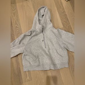 light grey lululemon scuba